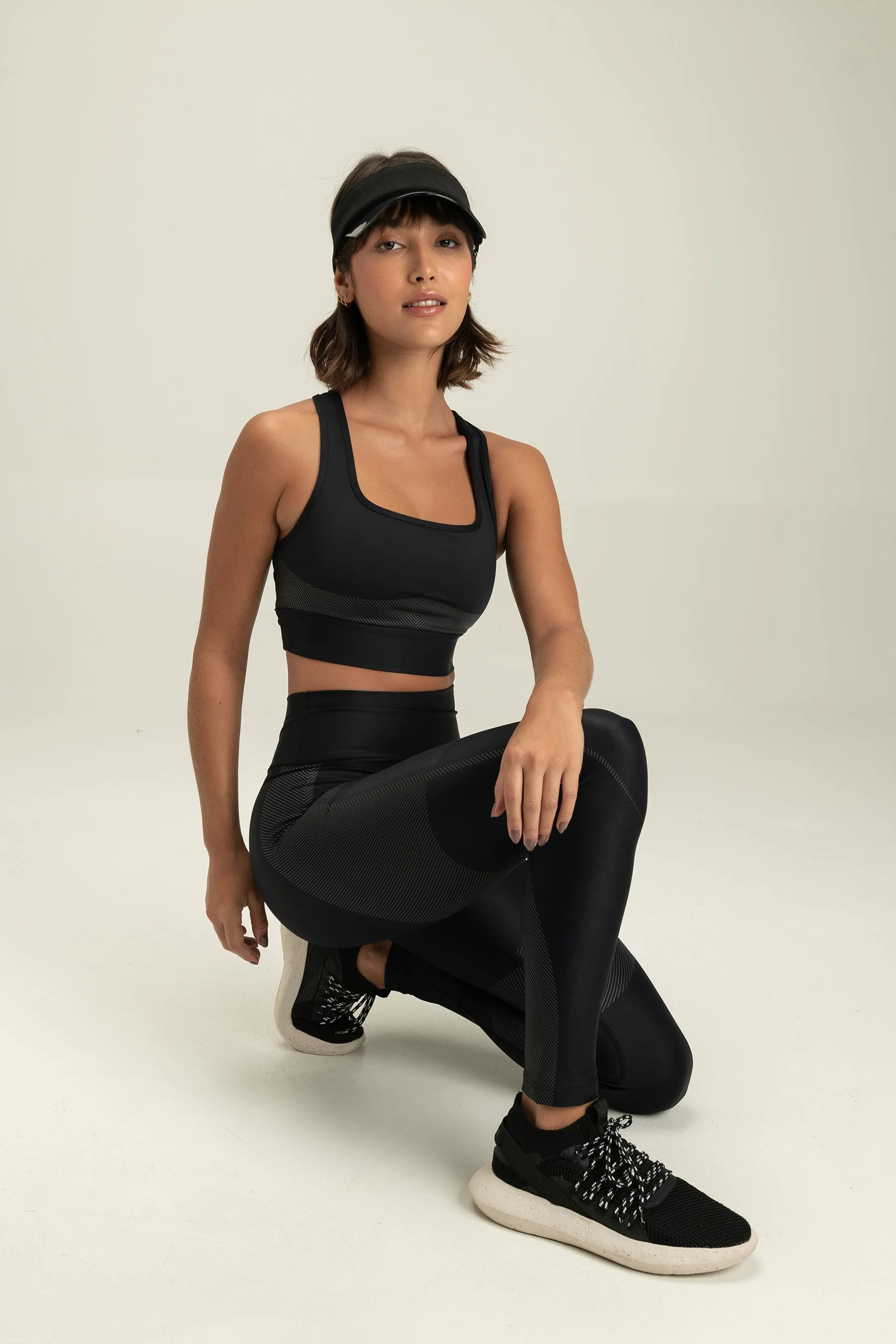 Allure Mat Leggings