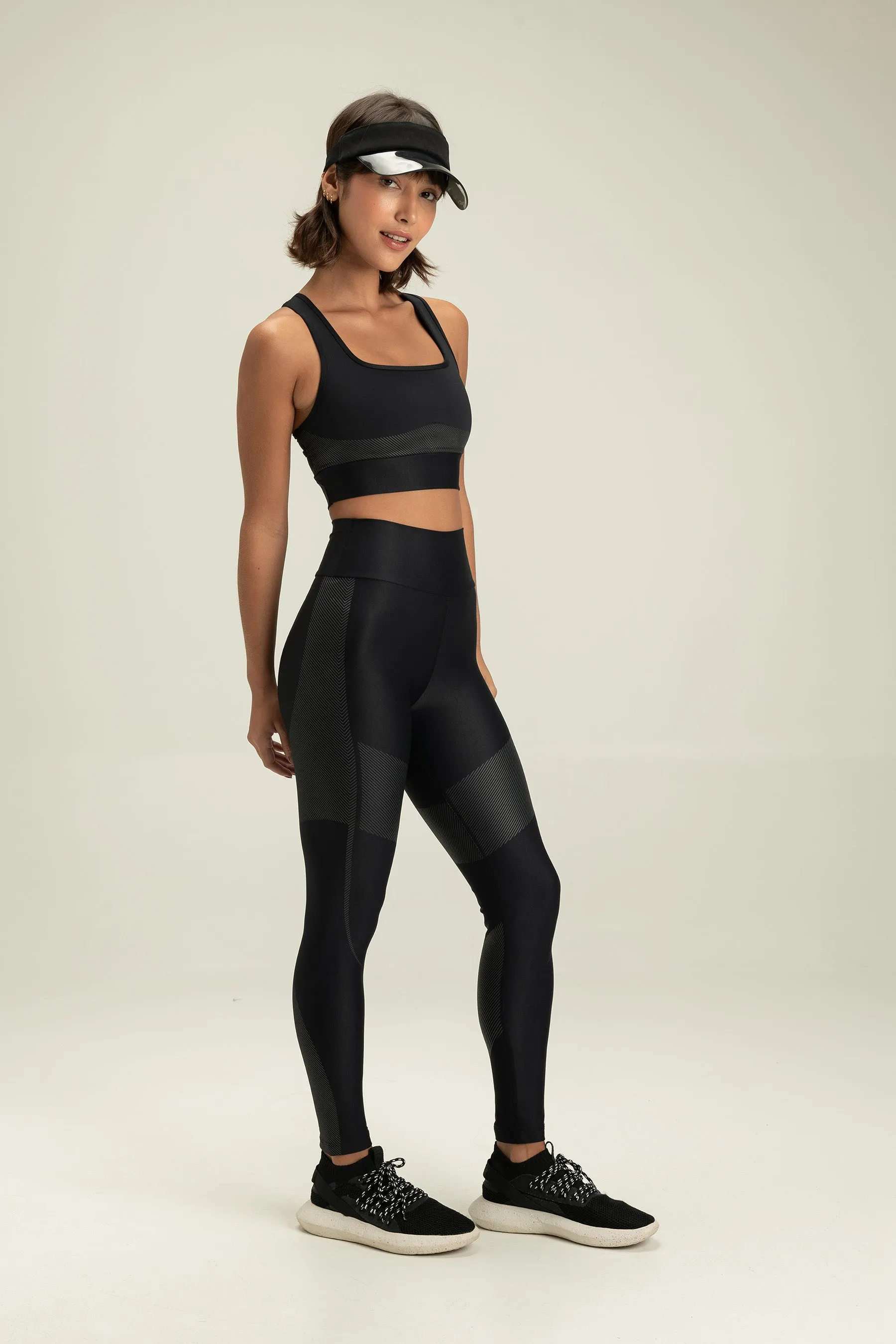 Allure Mat Leggings