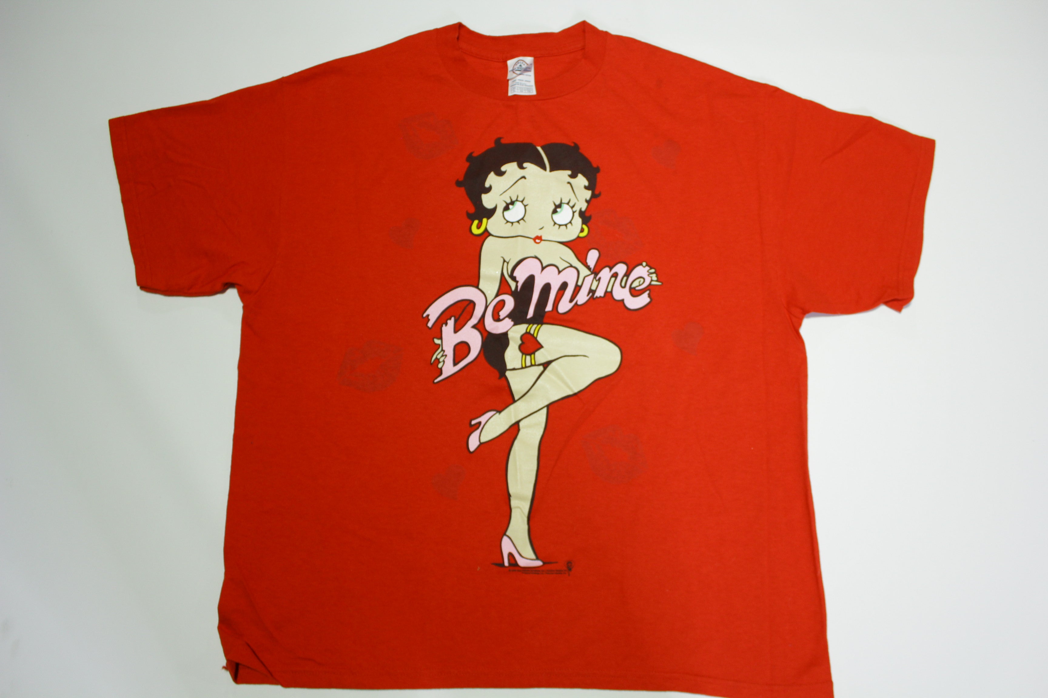 Betty Boop Be Mine Y2K Hearts and Kisses King Features Syndicate Pop T-Shirt