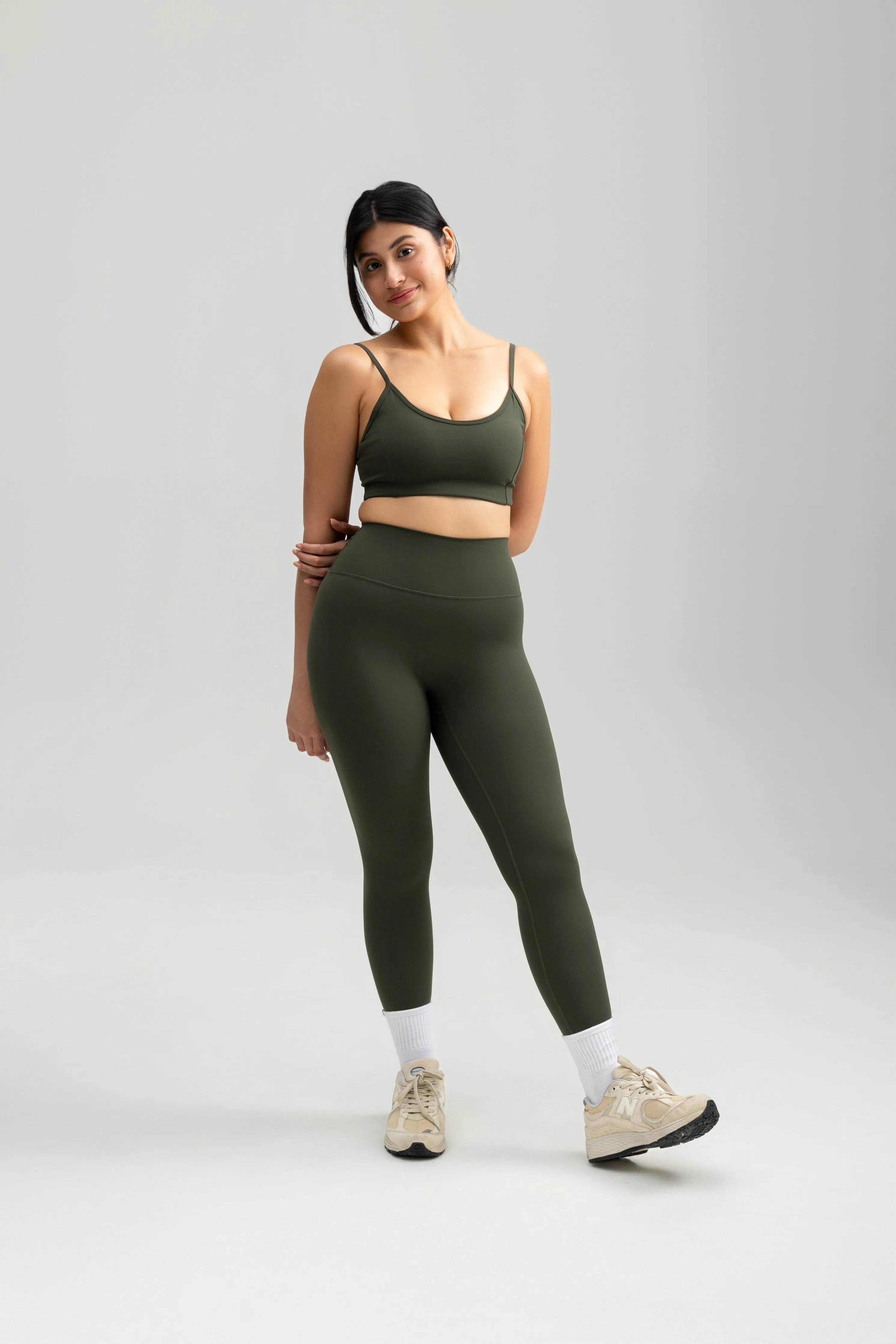 Classic Leggings (Full 24) in Olive (No Pocket)