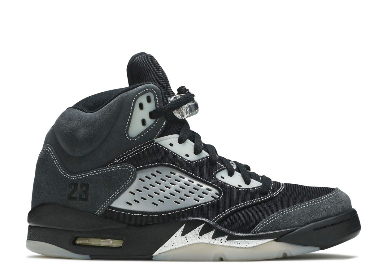 Jordan Retro 5's Anthracite