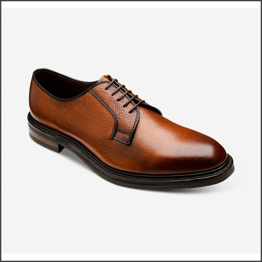 Loake Leyburn Mahogany Grain Premium Shoe*