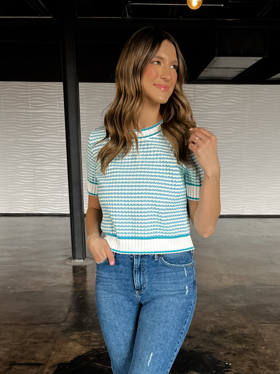 Patterned Cropped Knit Top- Blue